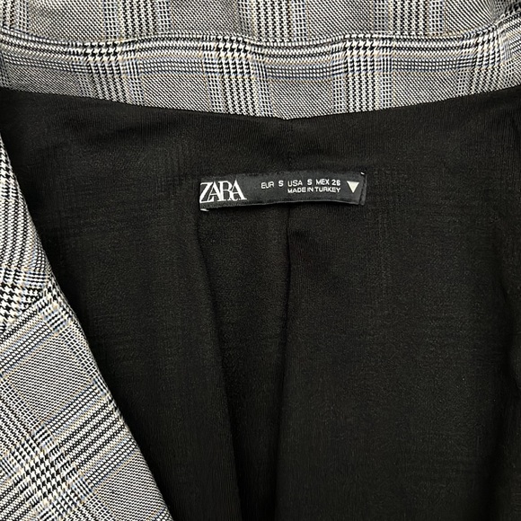 Zara Dress - Picture 3 of 3